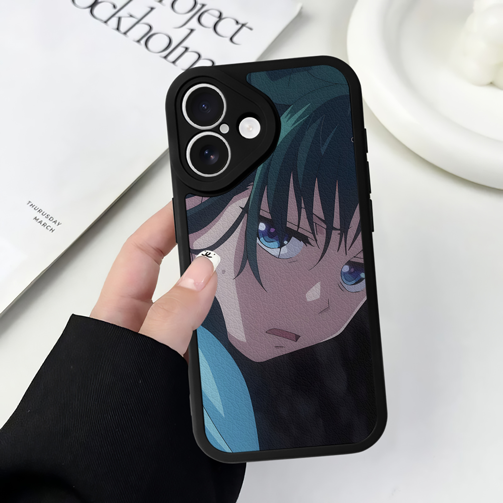 薬屋のひとりごと The Apothecary Diaries 【iPhone 16シリーズ対応】シリコンスマホケース（レザー調） 材質：シリコン